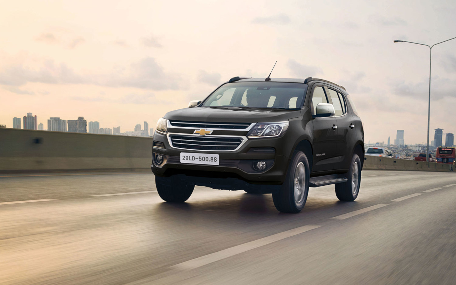 Chevrolet TrailBlazer LTZ 2019 SUV Drive